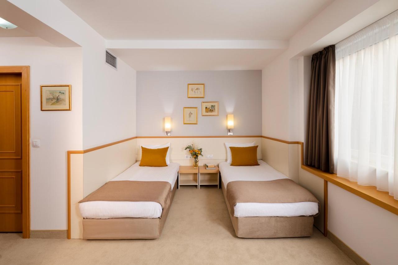 Arte Sofia Hotel Exteriör bild